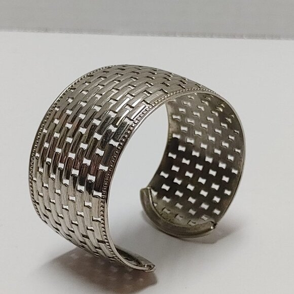 ⭐️3/$30 Vintage Silver Tone Adjustable Cuff Bracelet Silvertone Boho Retro - Picture 3 of 6